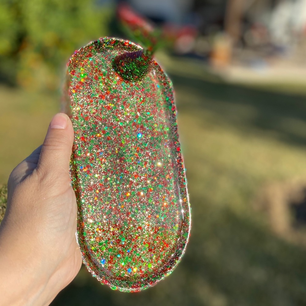 Gorgeous Resin Christmas 🎄 theme trinket dish